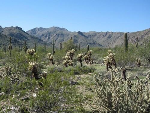 0 W Yorkshire Drive -