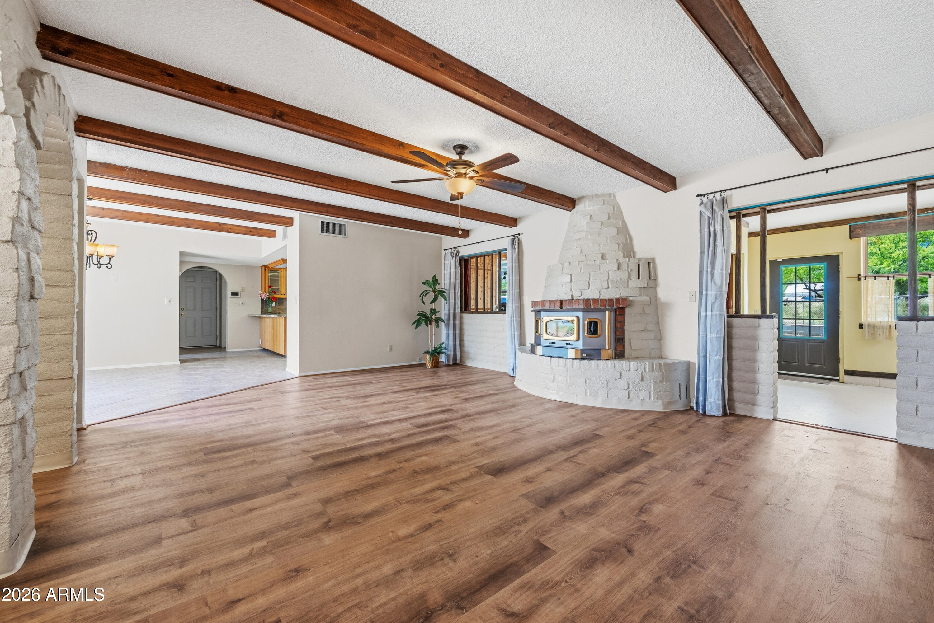 5418 S EQUESTRIAN Avenue