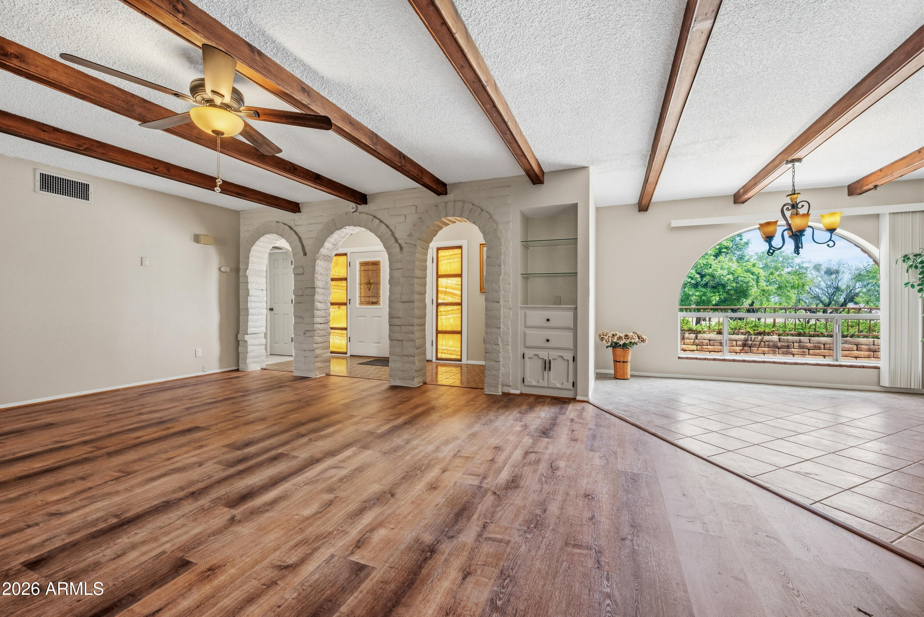 5418 S EQUESTRIAN Avenue