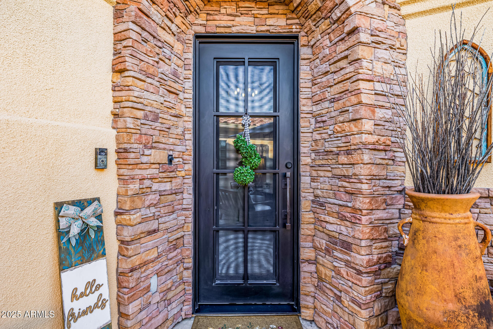 13716 W NOGALES Drive