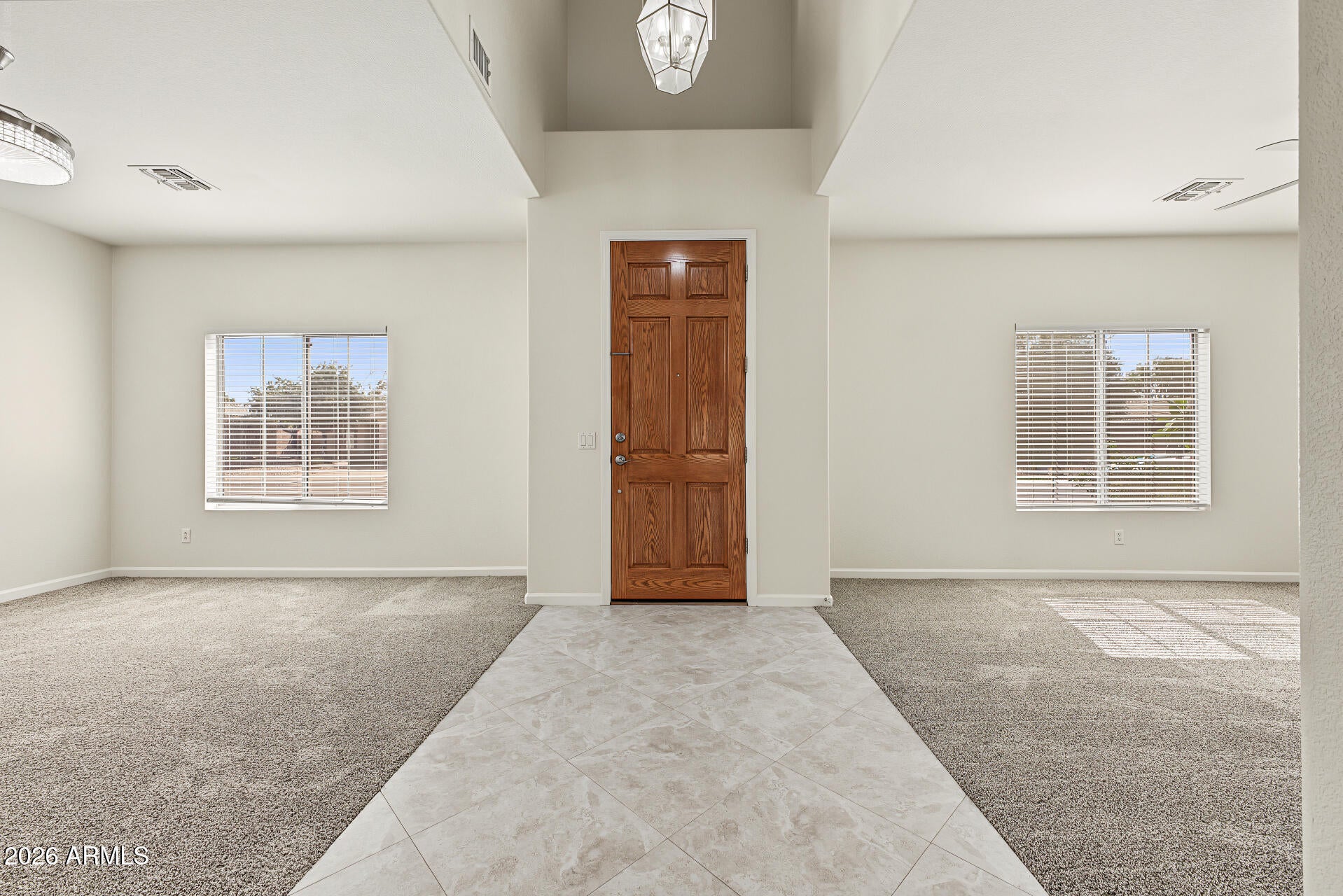 1124 E San Carlos Way