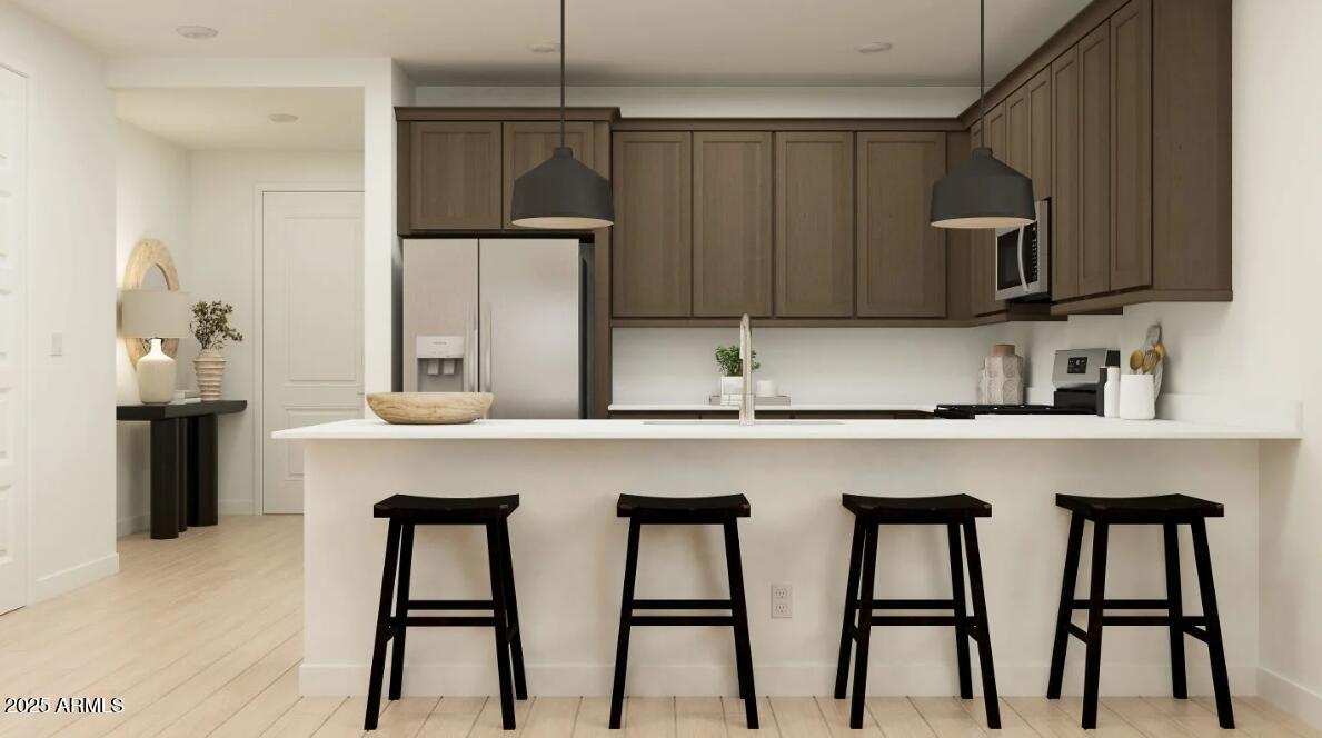 9524 W FLOWER Street