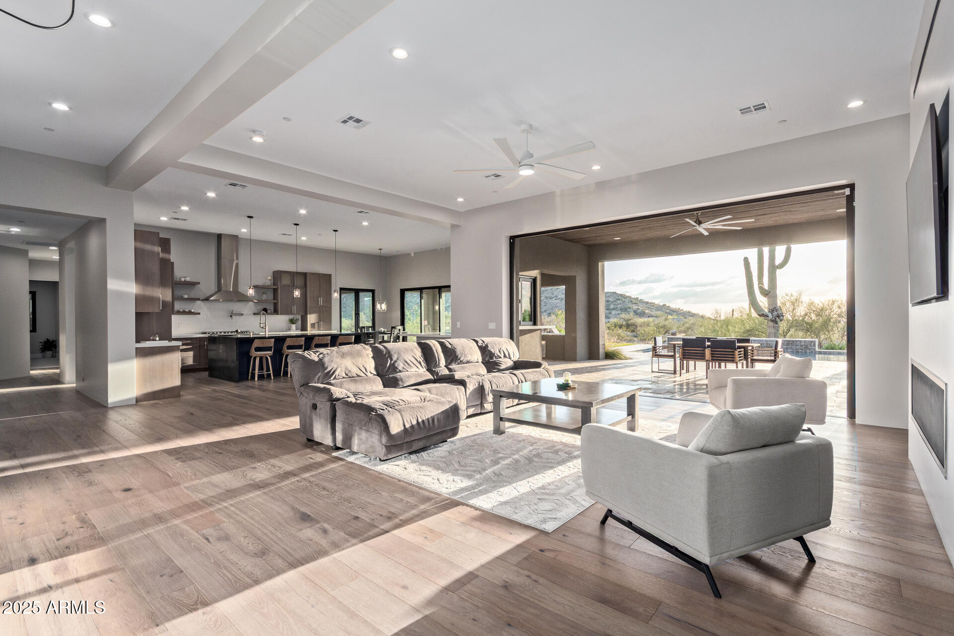 31226 N GRANITE REEF Road