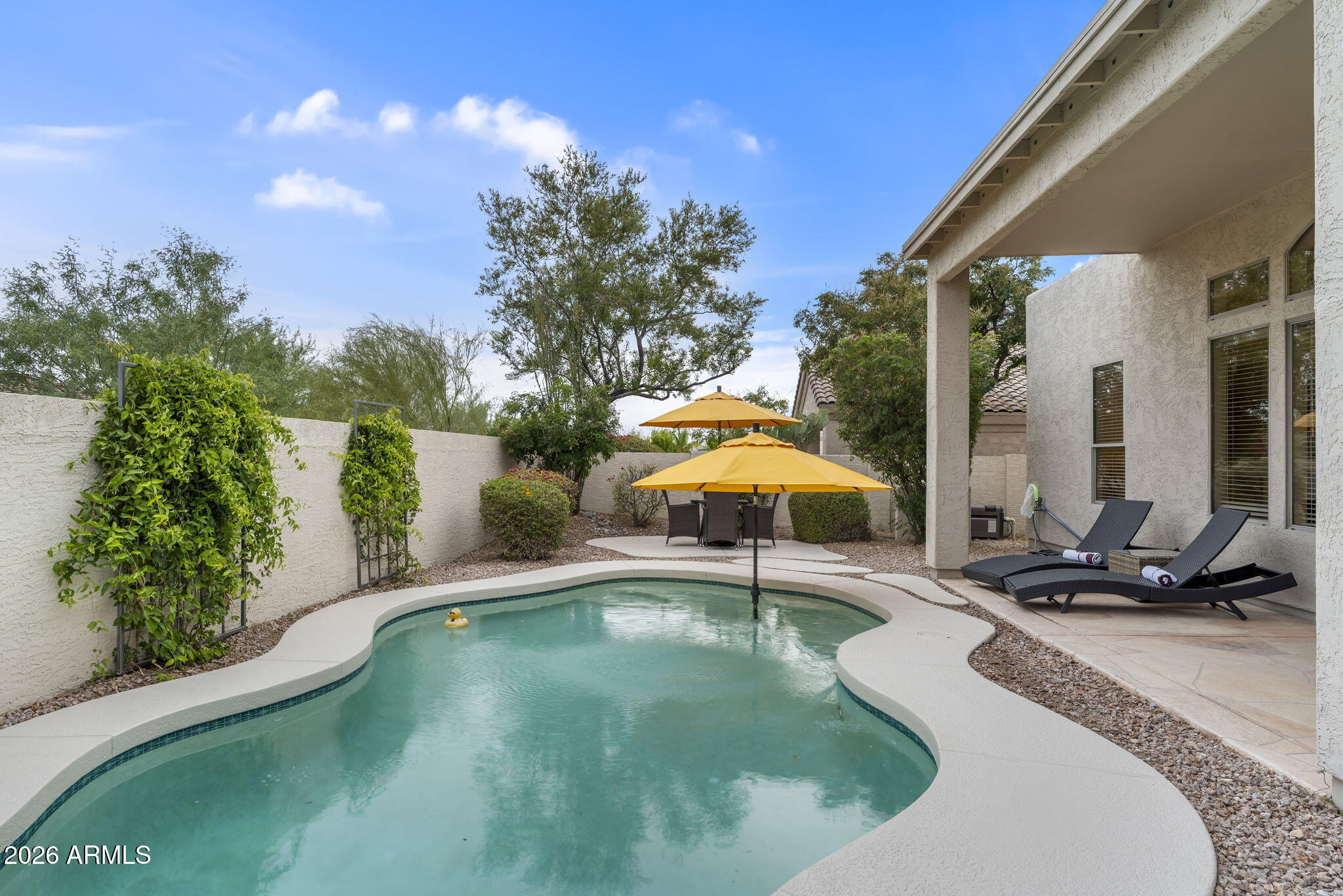 La Vista - Residential