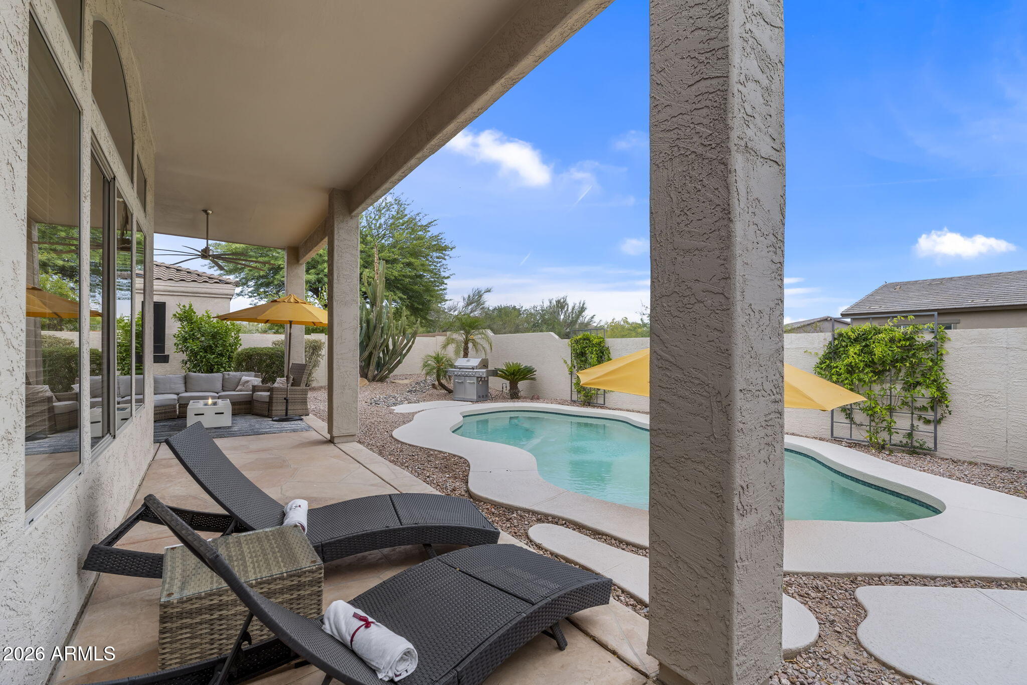 La Vista - Residential