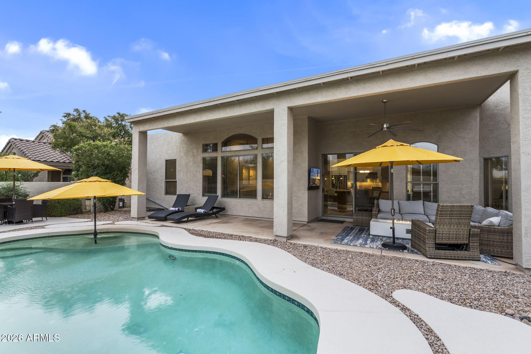 La Vista - Residential