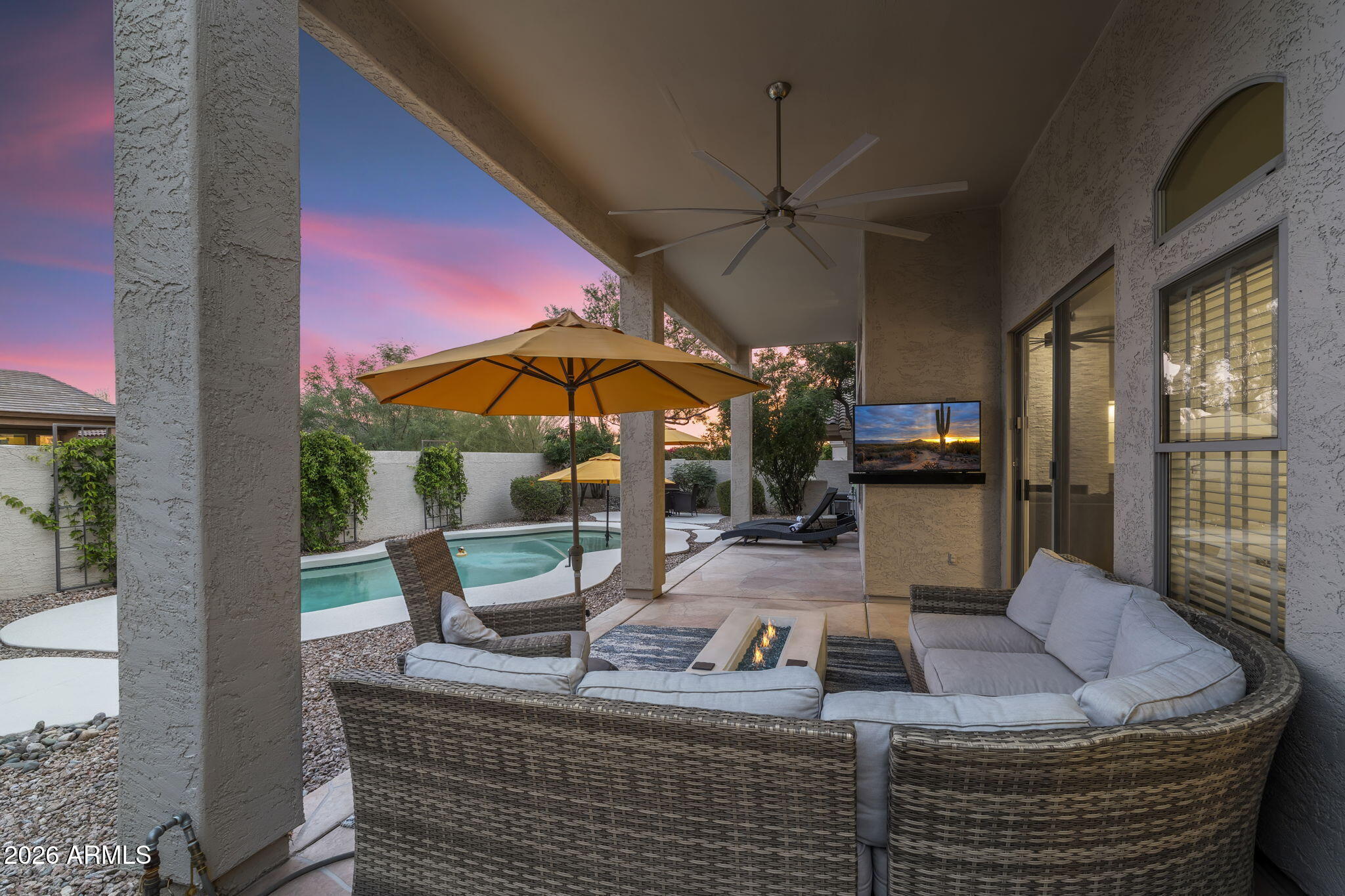 La Vista - Residential