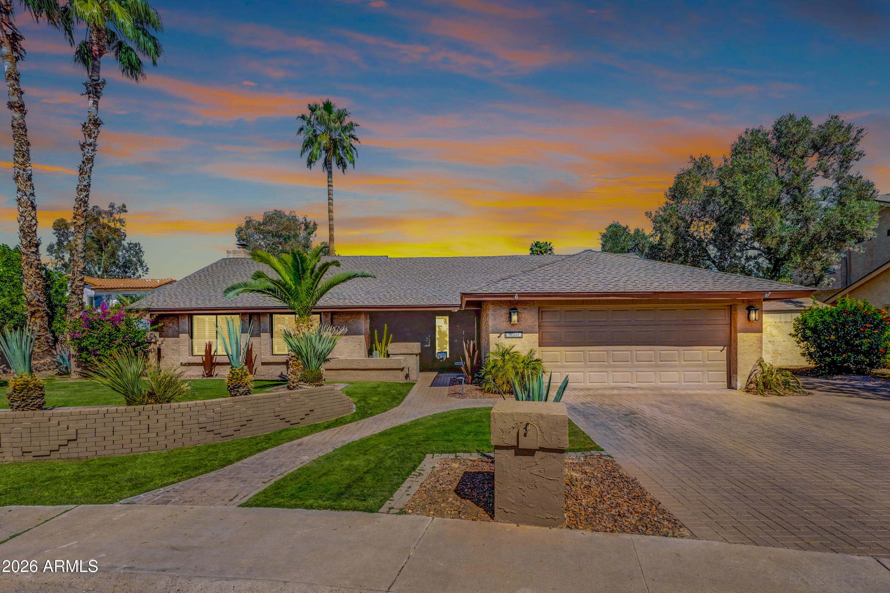 5002 E LE MARCHE Avenue
