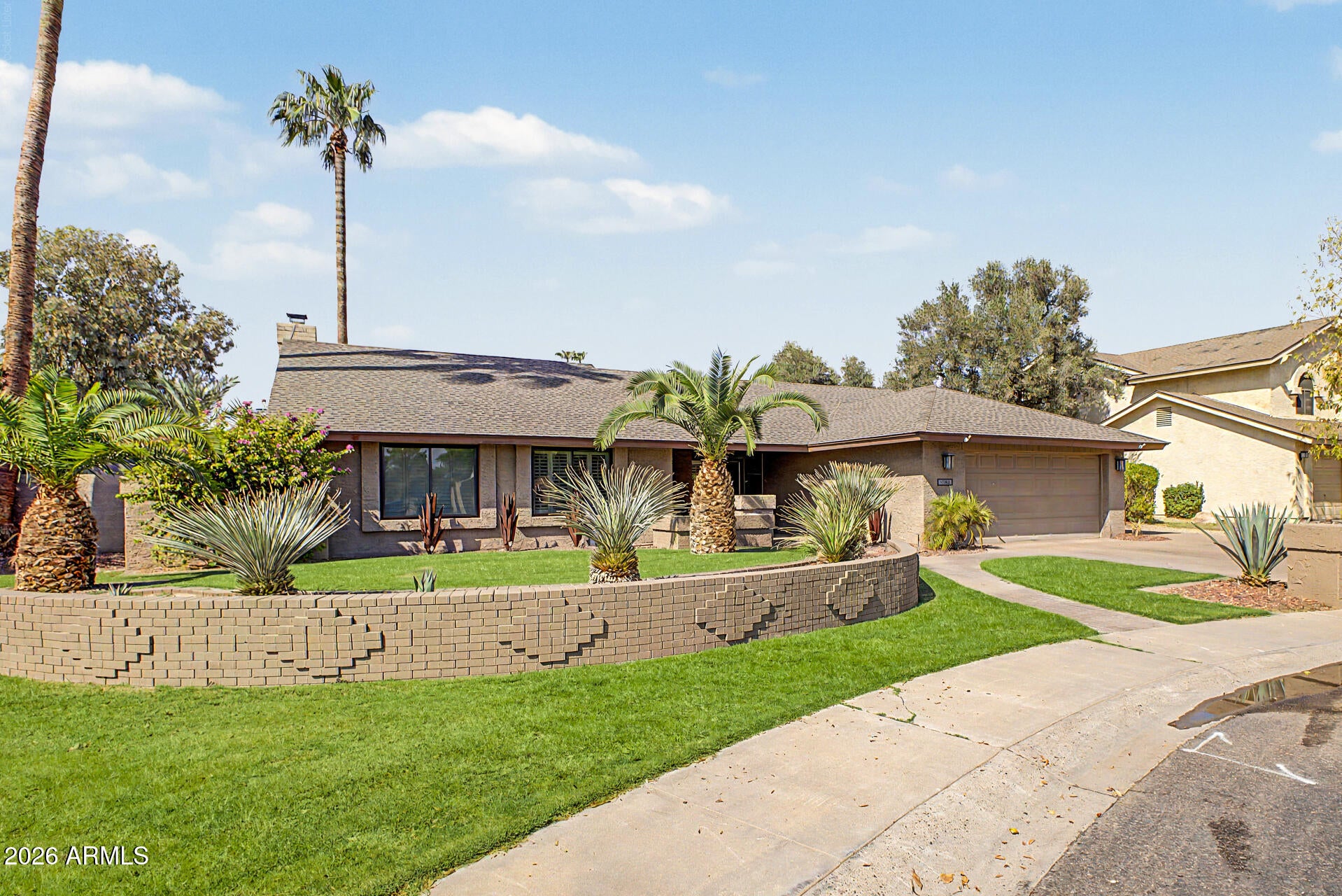 5002 E LE MARCHE Avenue