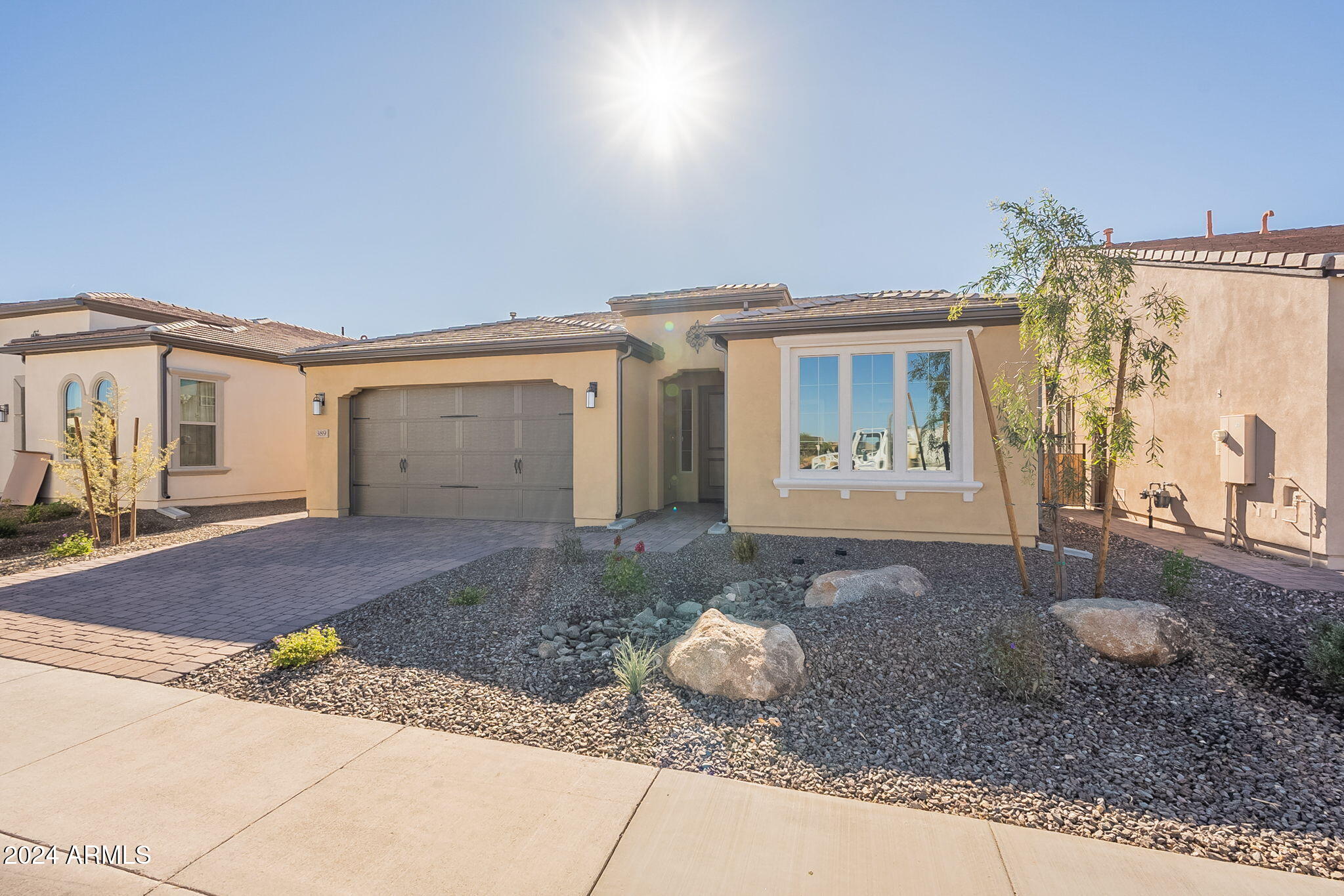 389 E BRACCIANO Avenue