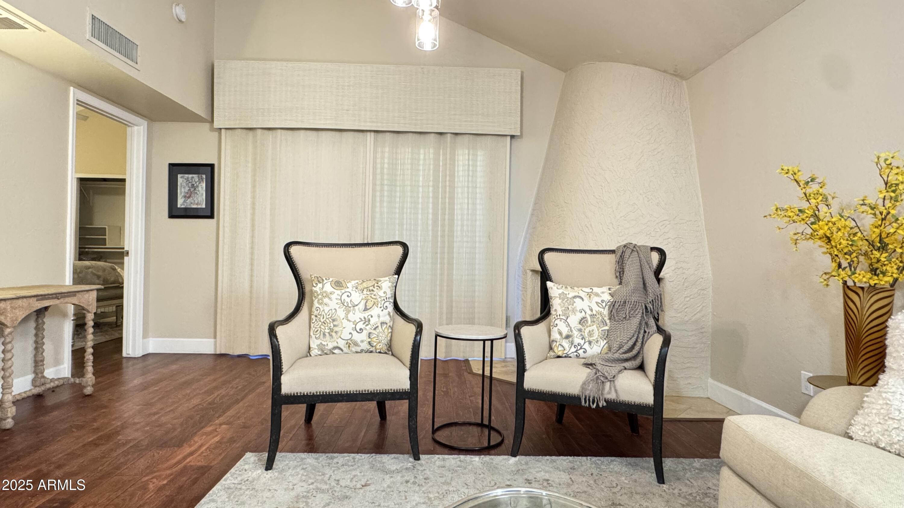 15020 N 40TH Street 19