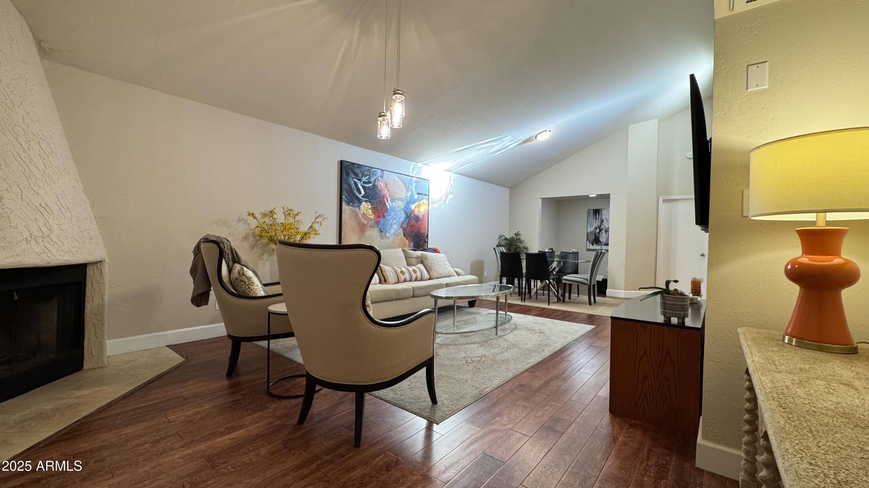 15020 N 40TH Street 19