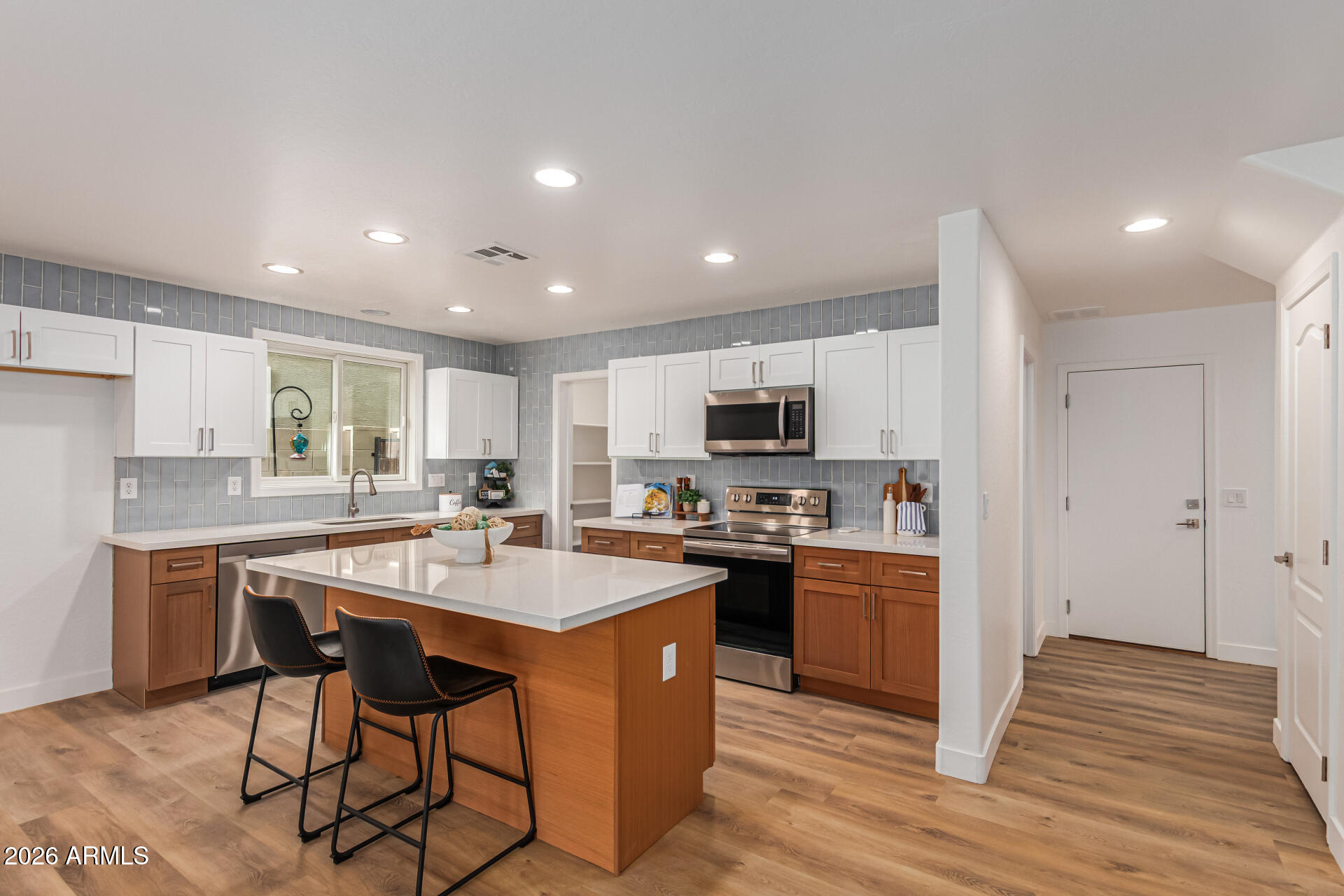 18109 W BRIDGER Street