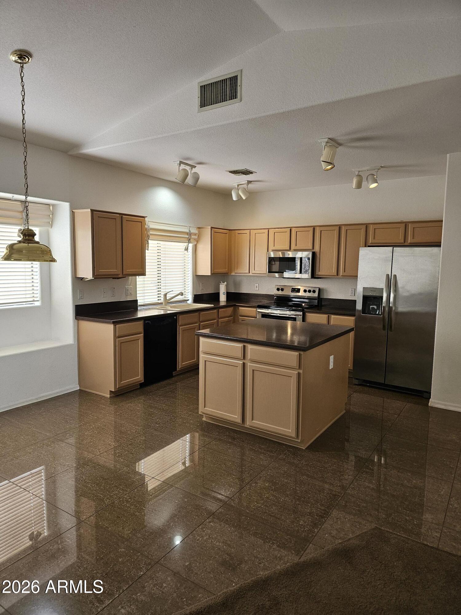 6227 E STAR VALLEY Street