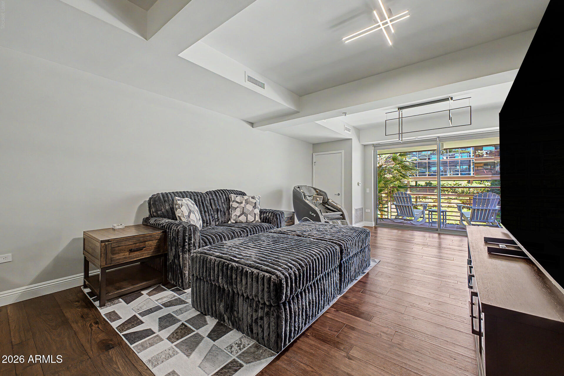 7127 E RANCHO VISTA Drive 3009