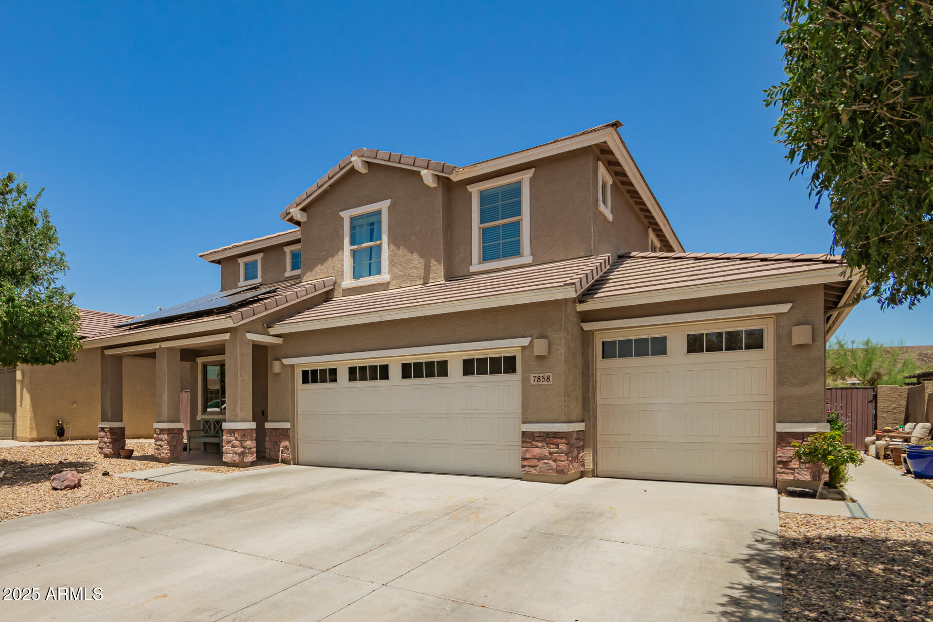 7858 W FETLOCK Trail