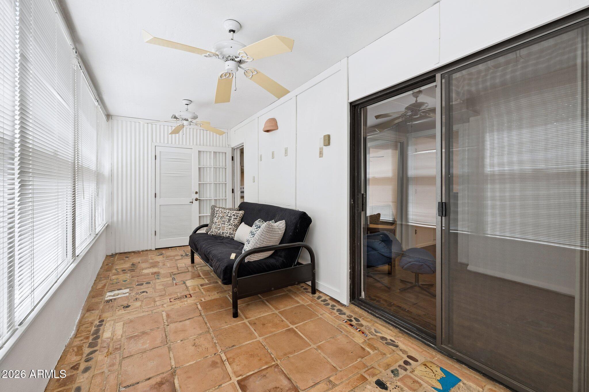 LA MONTANA - Residential