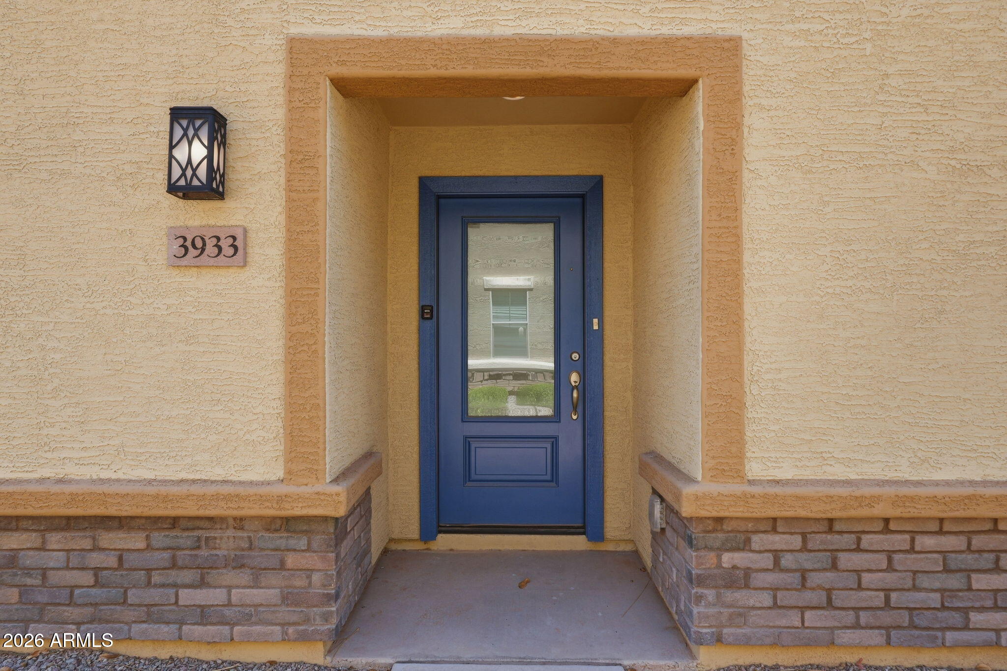 3933 S 82nd Drive