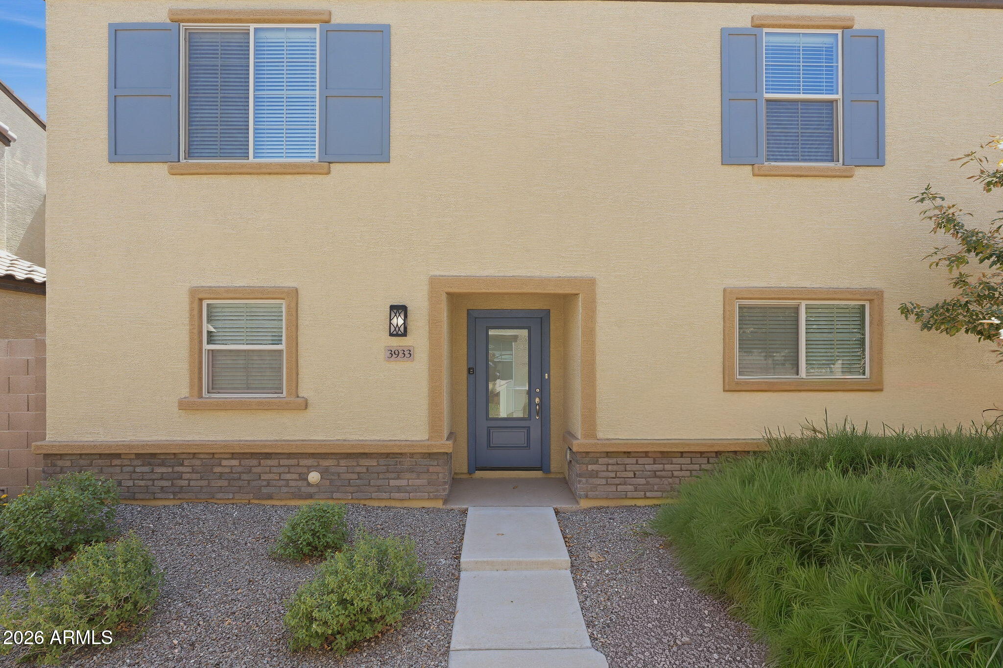 3933 S 82nd Drive