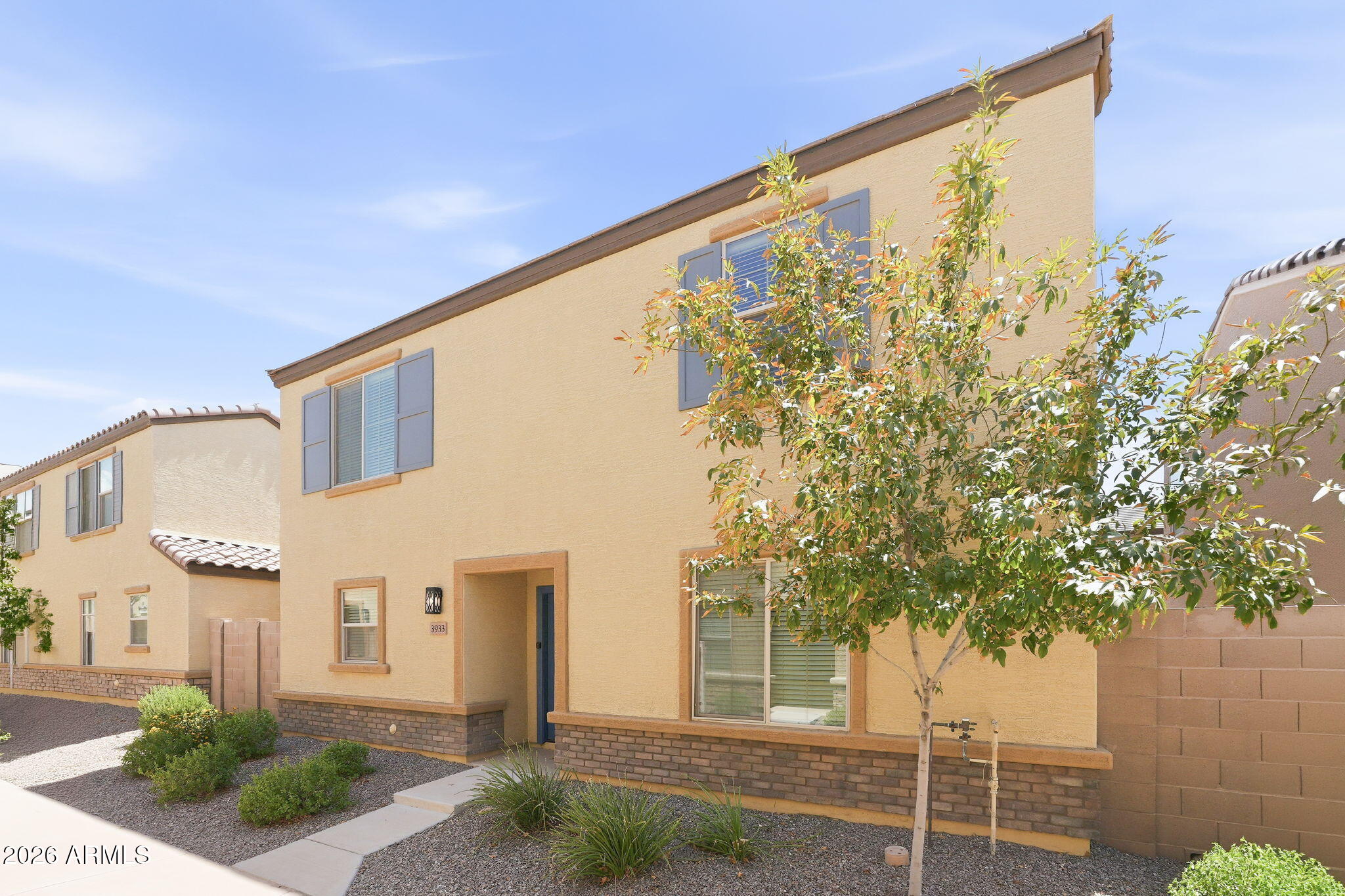 3933 S 82nd Drive