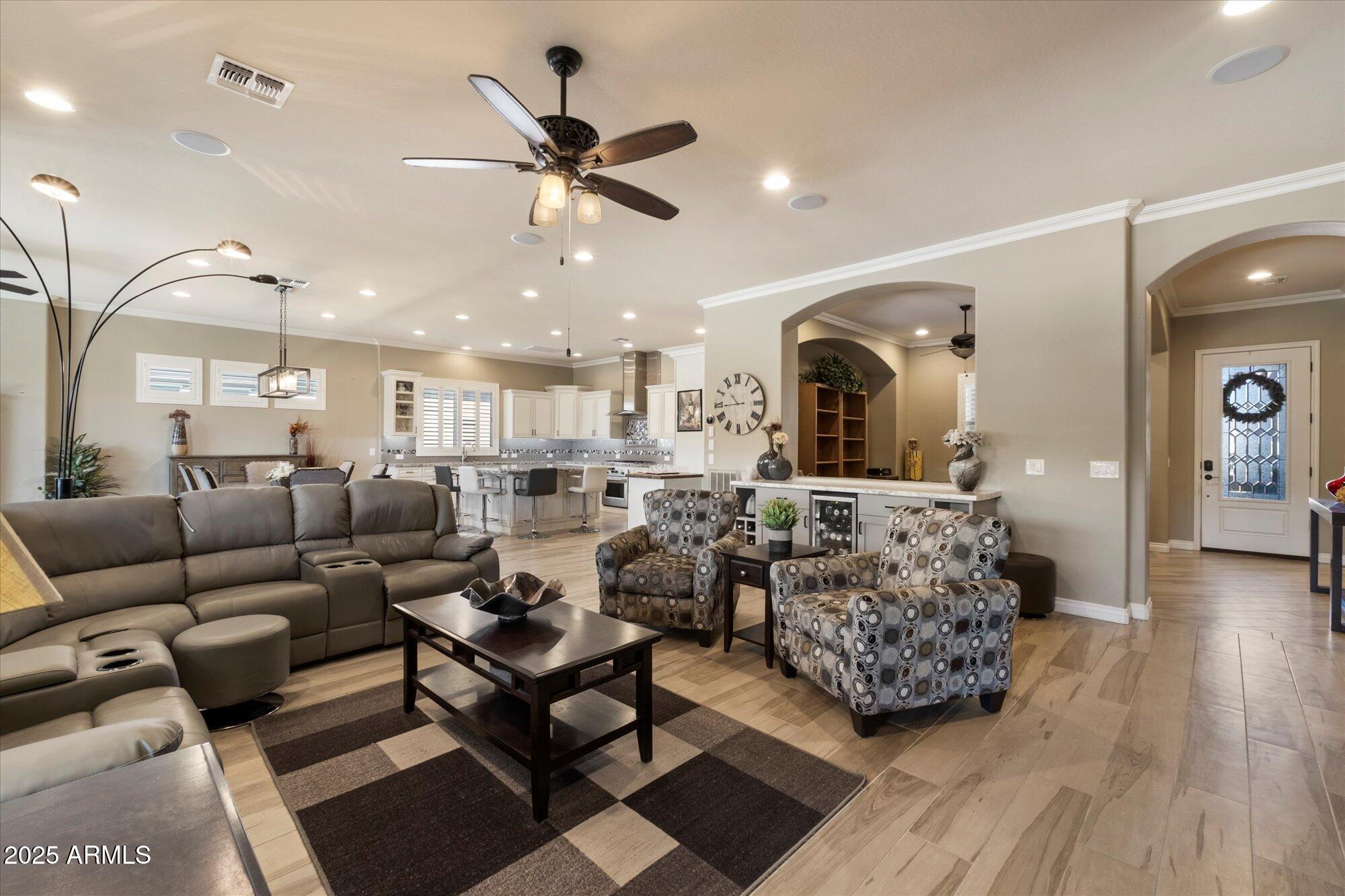 179 E CAMELLIA Way