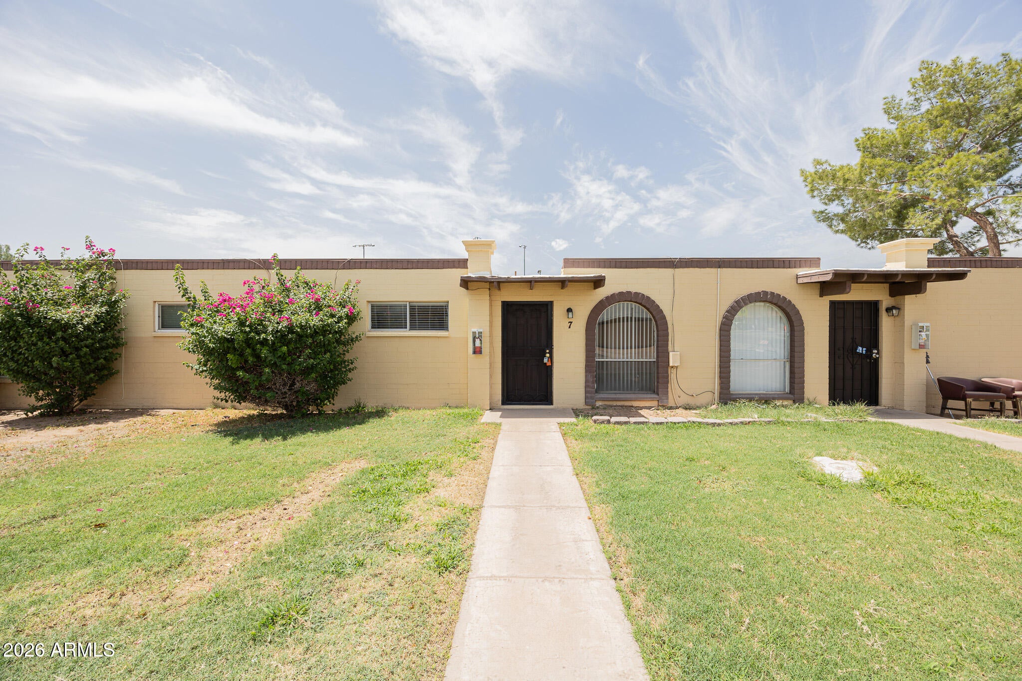 388 N COMANCHE Drive 7