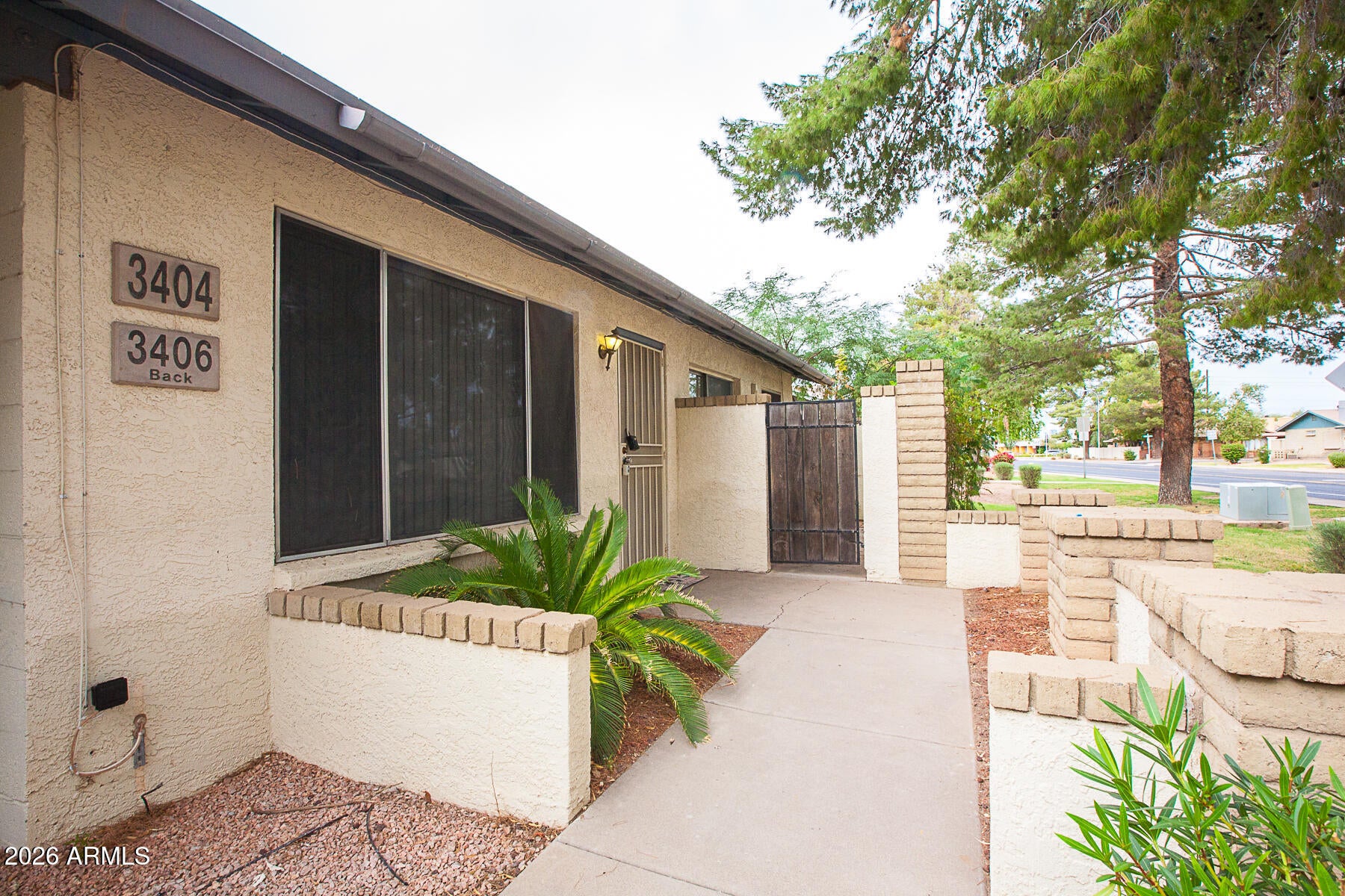 3404 S HARDY Drive