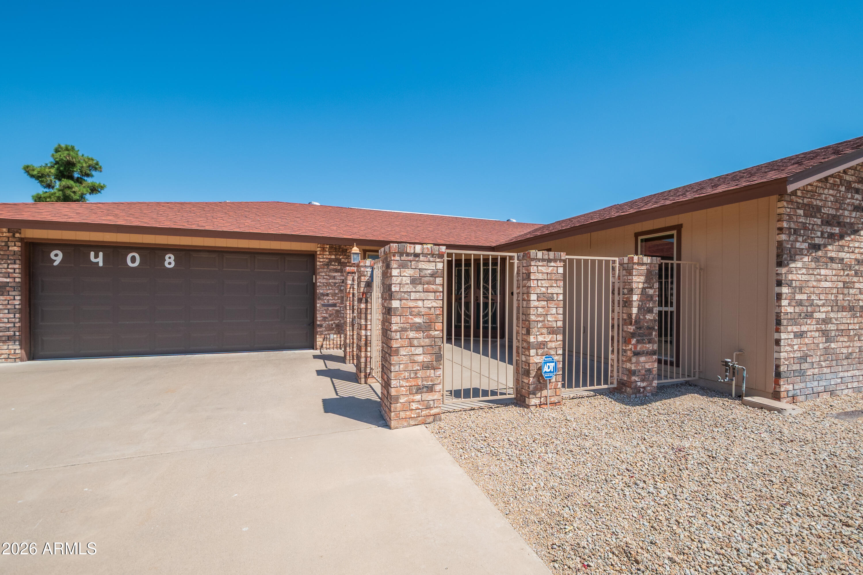 9408 W Cedar Hill Circle