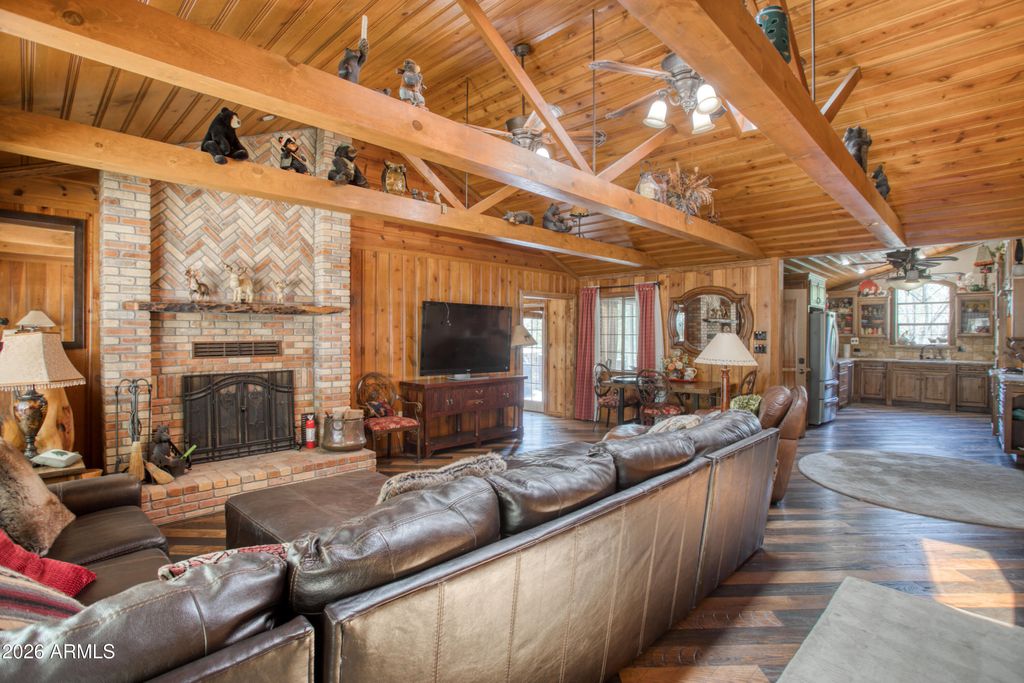 Photo of 1100 W Owens, Show Low, AZ 85901 (MLS # 7032145)