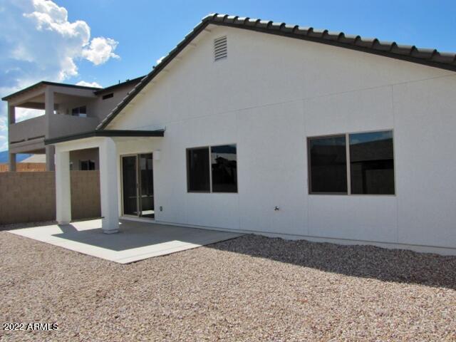 HOLIDAY AT PUEBLO DEL SOL PHASE 5A - Residential Lease