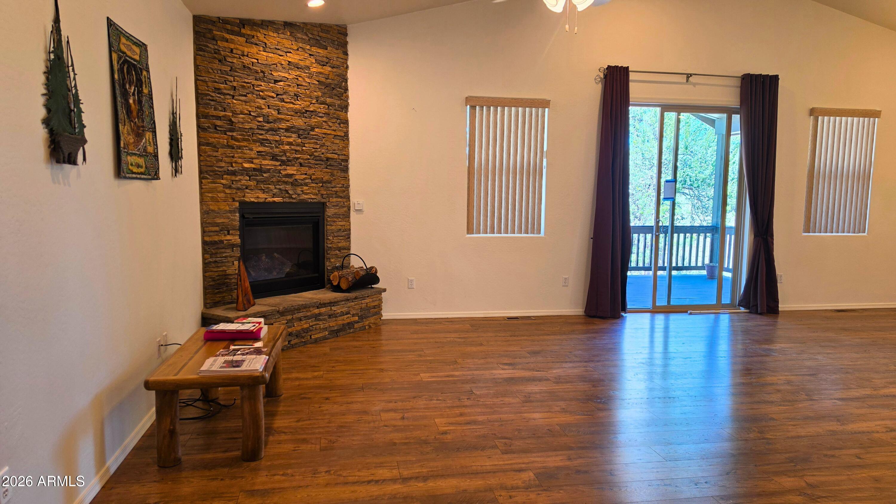 4780/4800 W MOUNTAIN HOLLOW Loop