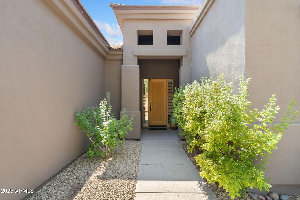 Photo of 33572 N 74th Street, Scottsdale, AZ 85266 (MLS # 6915275)