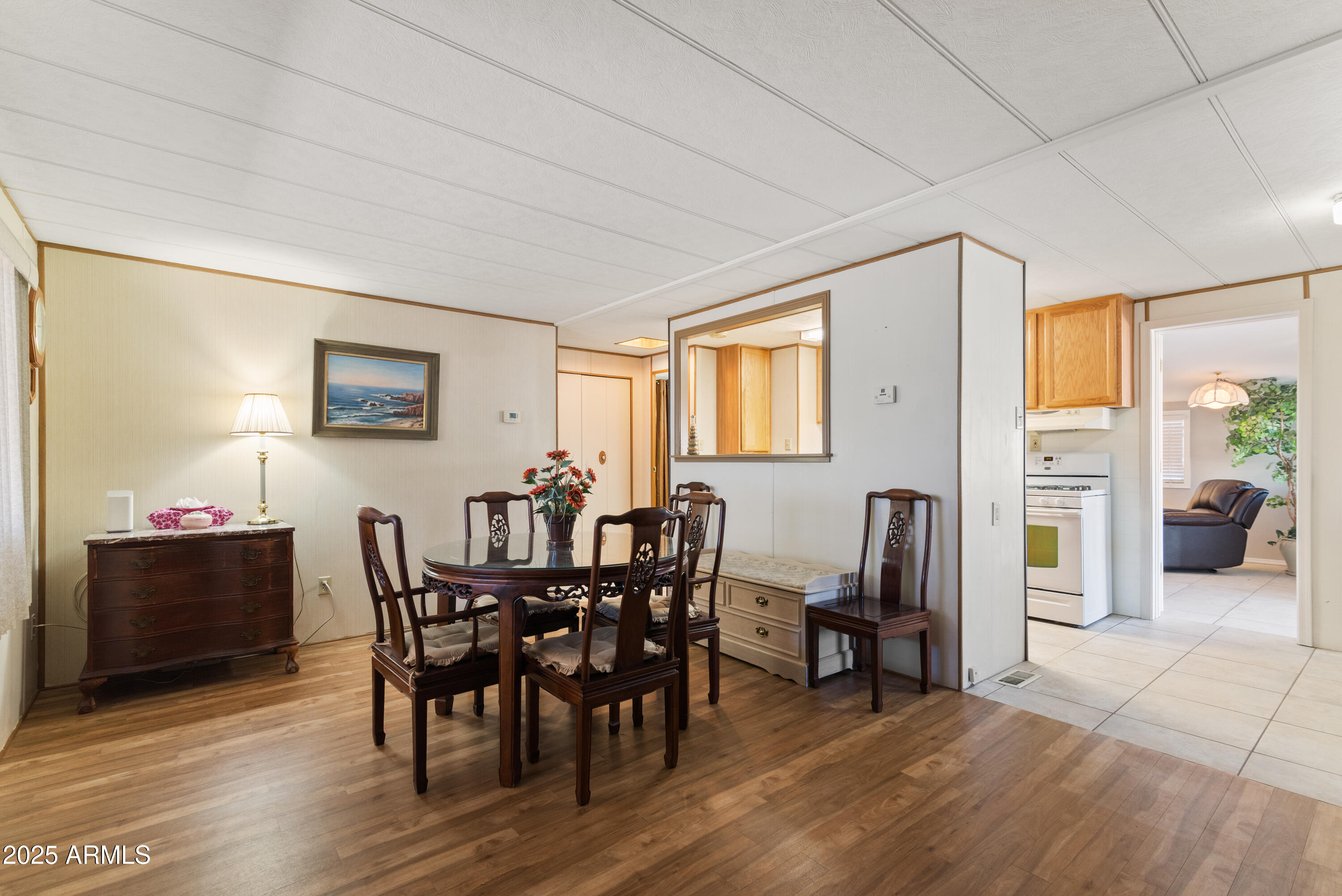 5425 E HERMOSA VISTA Drive