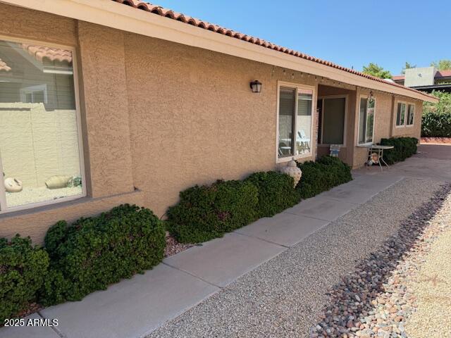 8832 E SUNNYSIDE Drive