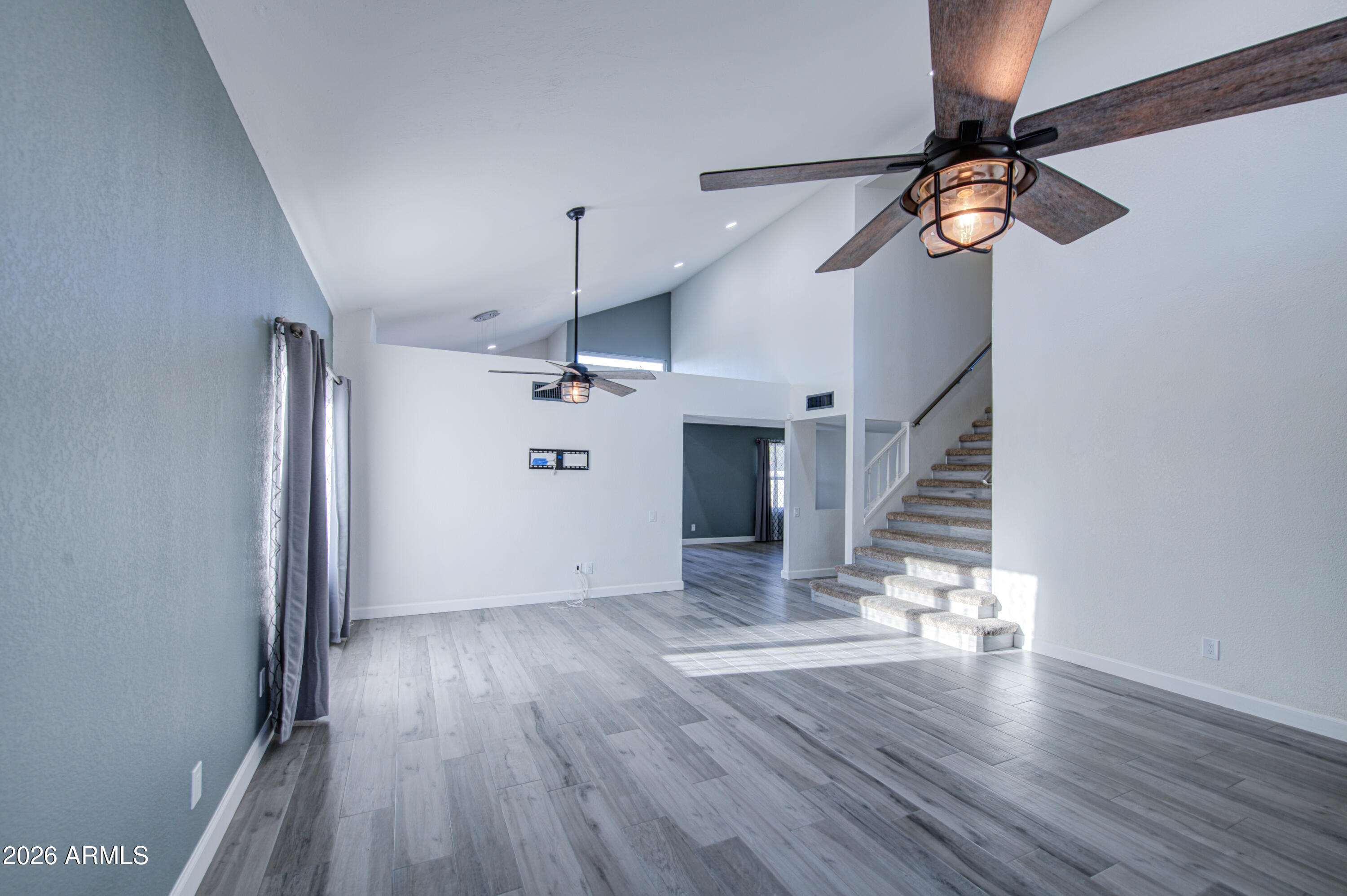 KNOELL EAST UNIT 7 - Residential