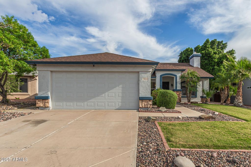 Photo of 3615 W Cat Balue Drive, Glendale, AZ 85308 (MLS # 6949350)