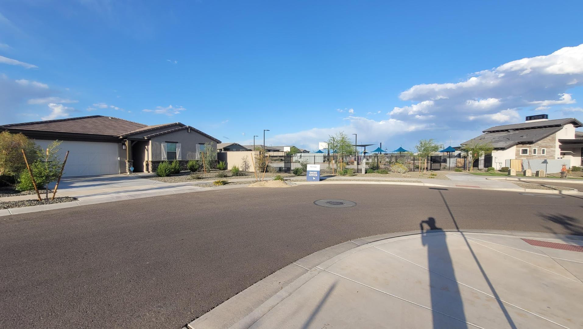 15998 W Smoketree Drive