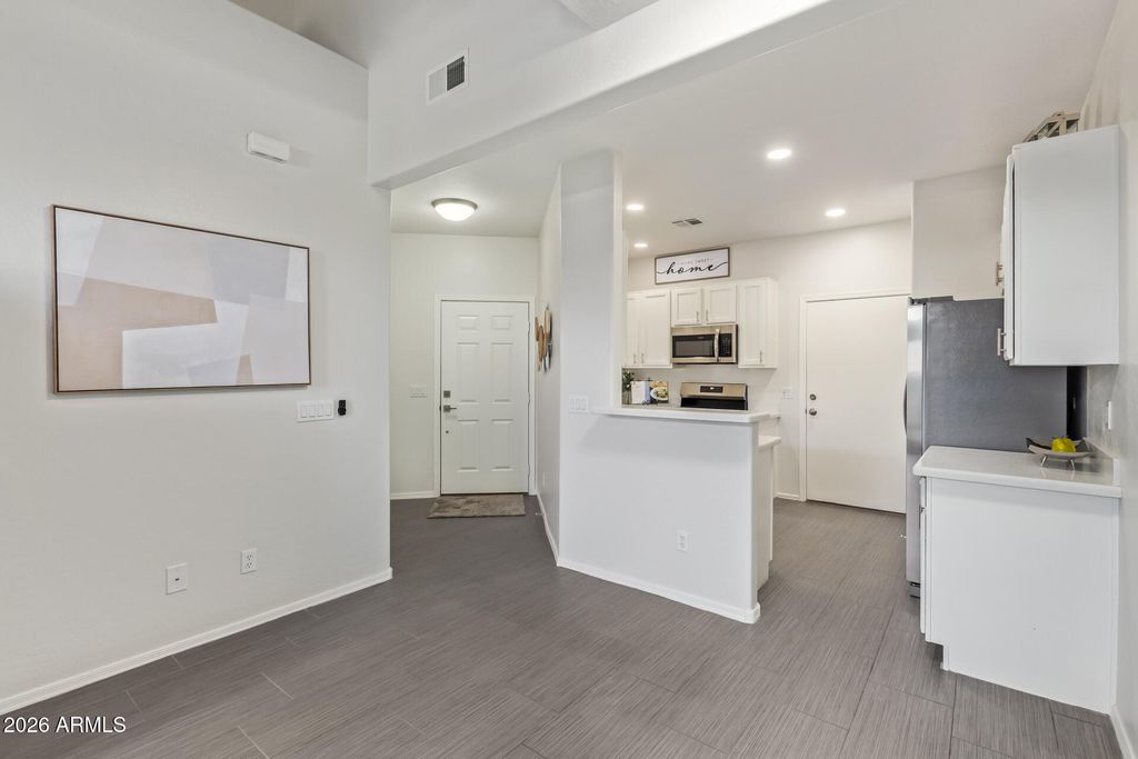 Photo of 1015 S Val Vista Drive #34, Mesa, AZ 85204 (MLS # 6972002)