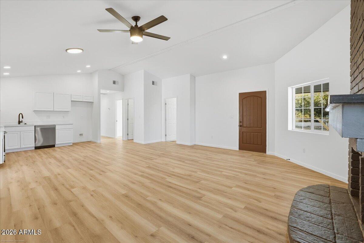 2419 S LARIAT Circle