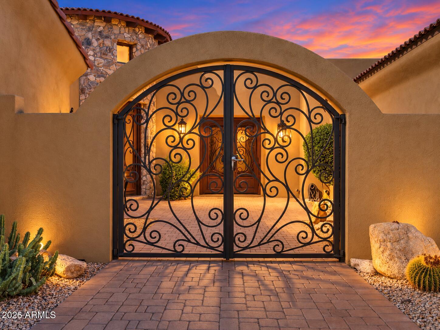 39024 N BOULDER VIEW Drive