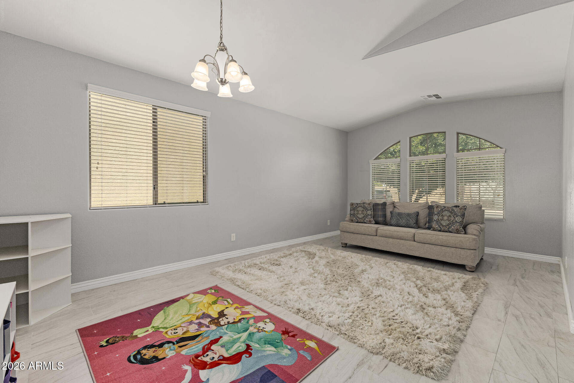 22908 N CANDLELIGHT Court