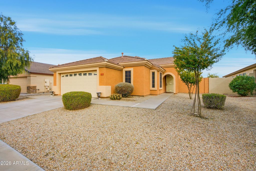 Photo of 12675 S 175th Avenue, Goodyear, AZ 85338 (MLS # 6972736)