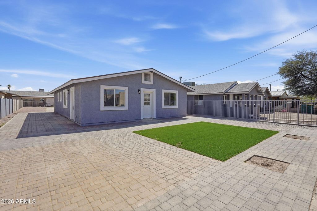 Photo of 311 N D Street, Eloy, AZ 85131 (MLS # 6994712)