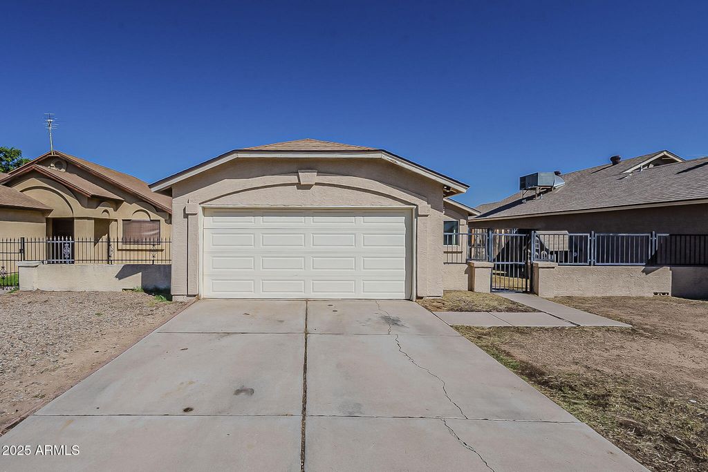 Photo of 6940 W Northview Avenue, Glendale, AZ 85303 (MLS # 6931023)