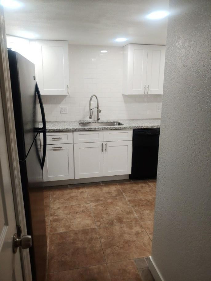 11832 N Saguaro Boulevard 102