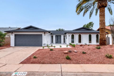 7120 N Via De La Sendero -- Scottsdale AZ 85258