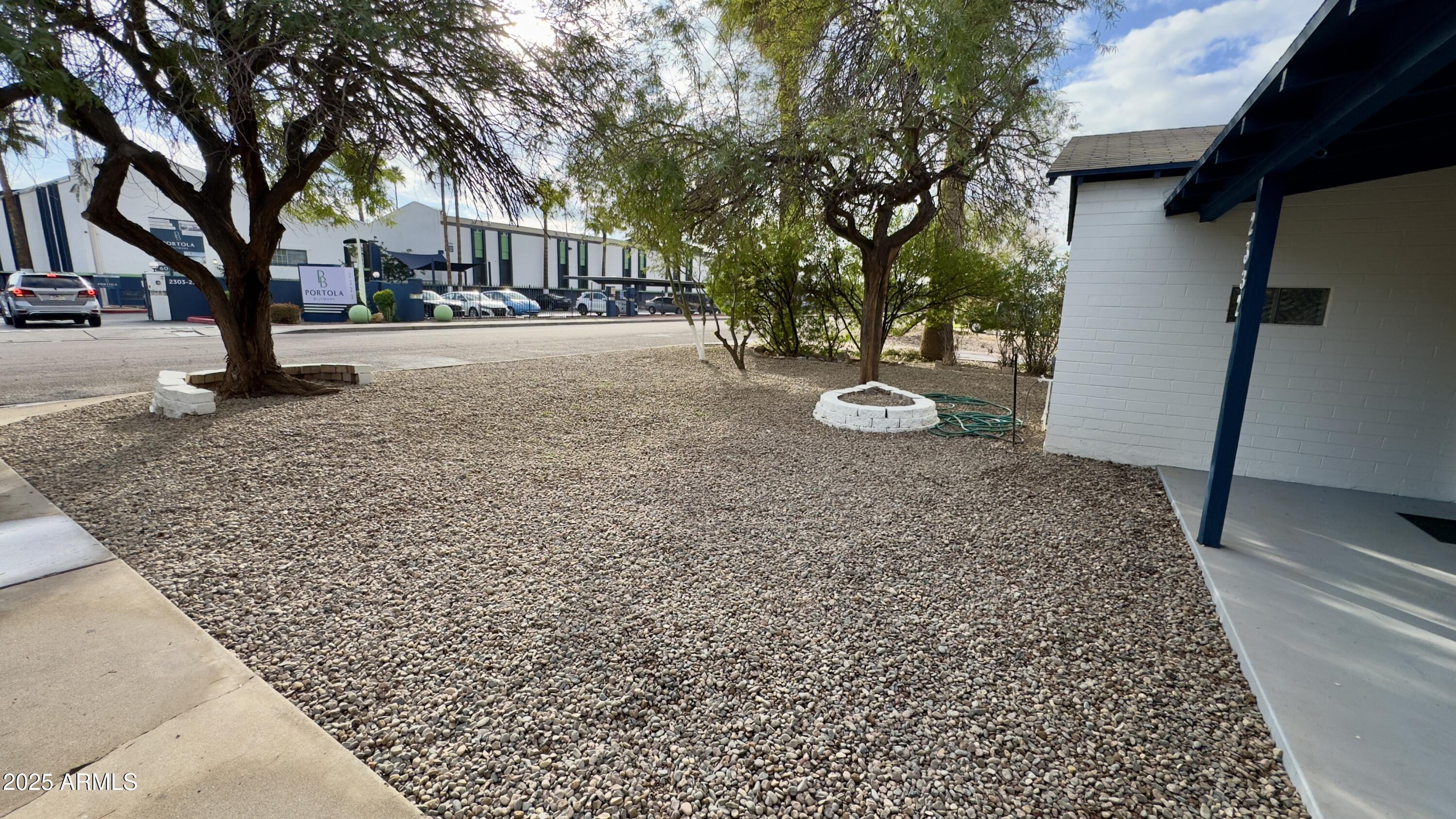 2332 E FLOWER Street