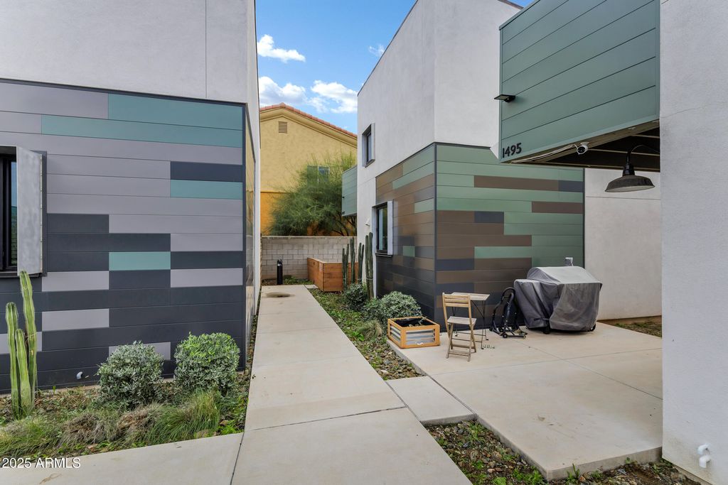 Photo of 1497 S Rita Lane, Tempe, AZ 85281 (MLS # 6952070)