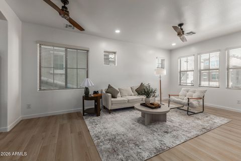 2032 N 77TH Lane Phoenix AZ 85035