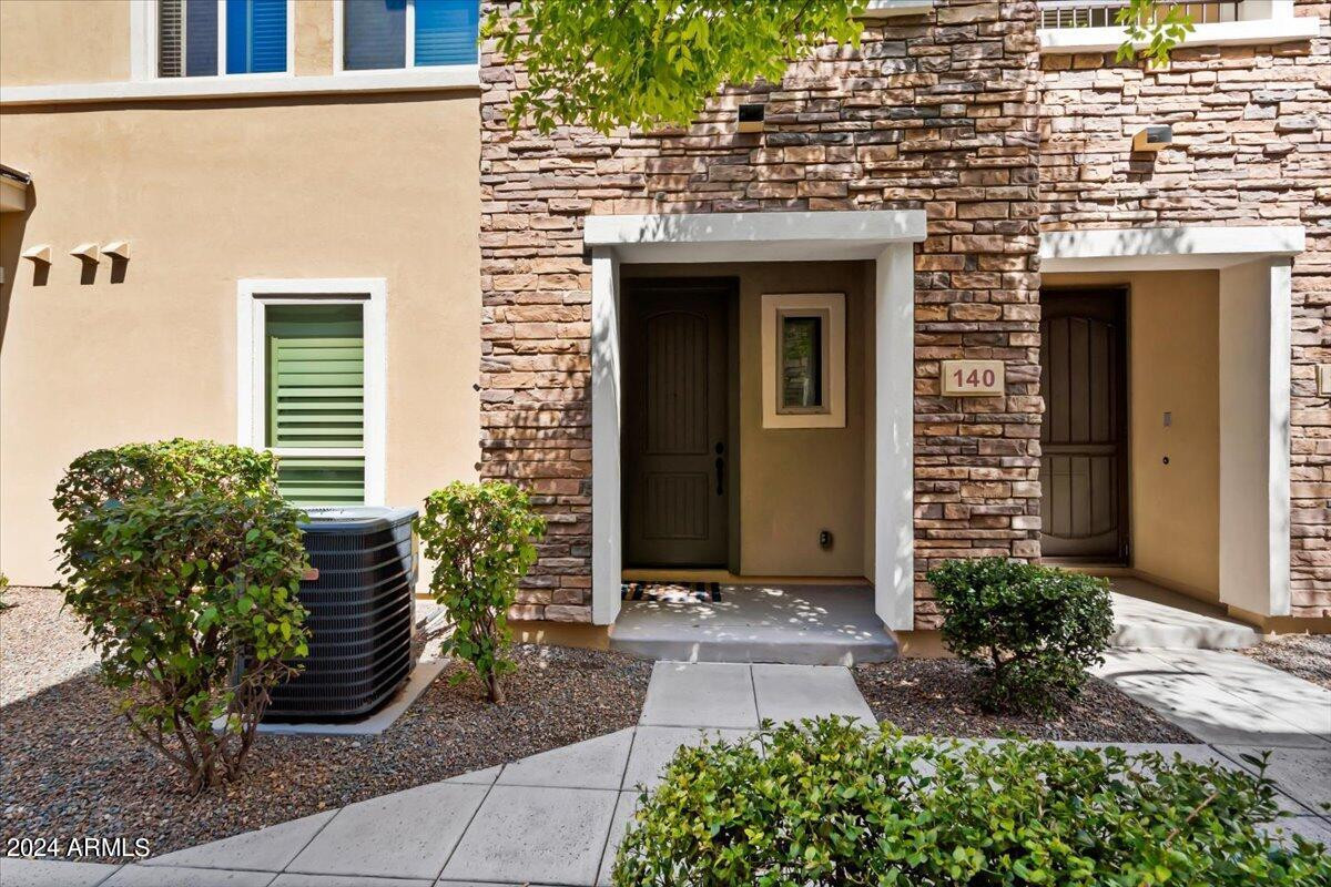 5550 N 16TH Street 140